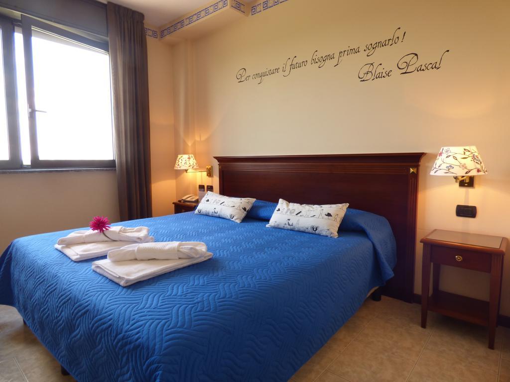 Hotel Фиденца Экстерьер фото